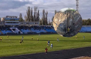 5-მეტრიანი ორმო - რუსებმა უკრაინაში მიკოლაევის სტადიონი დაბომბეს