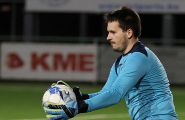 ტრაგედია ბელგიაში: 25 წლის მეკარემ პენალტი მოიგერია და უგონოდ დაეცა