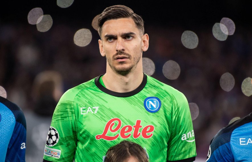 მილანი, ნაპოლი