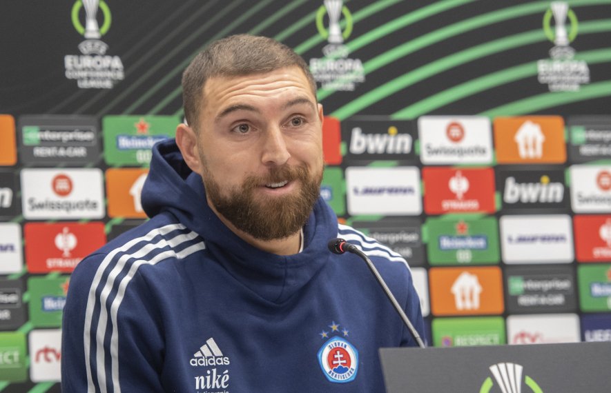 გიორგი ჩაკვეტაძე, გურამ კაშია, ჯაბა კანკავა, სლოვანი