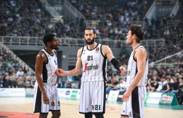 BasketNews: “შენგელია კარიერის საუკეთესო კალათბურთს თამაშობს“