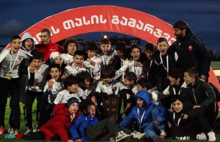 ბენდელას თასი ლოკომ მოიგო - საუკეთესო მოთამაშე მათე შანიძე გახდა