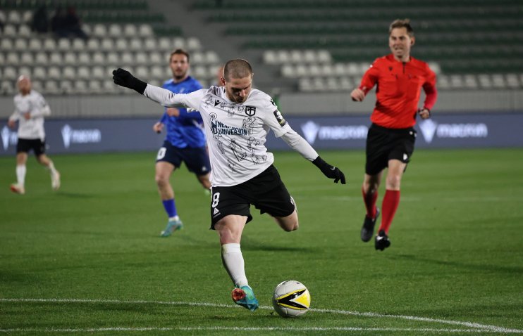 არაბიძის შოუ - ორი საოცარი გოლი გაიტანა და 10-კაციან ტორპედოს მოაგებინა