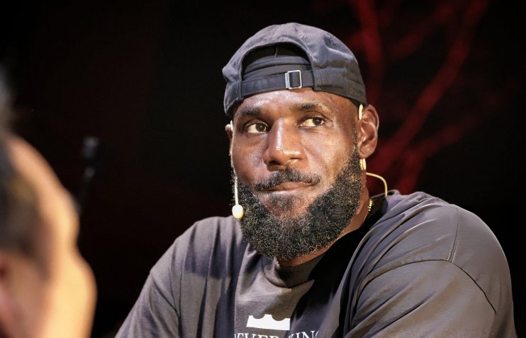 ბოლო სეზონი ლეიკერსში - ლებრონს კონტრაქტს არ უხანგრძლივებენ