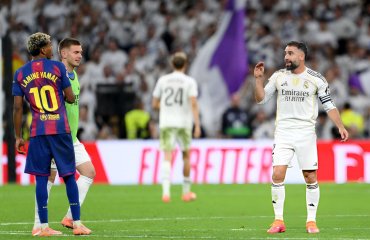 „შეეძლო ლამინისთვის დაერეკა“ - დე იონგი კარვახალს დაუპირისპირდა