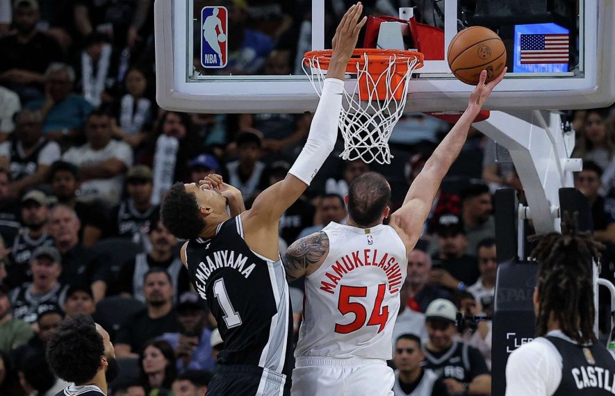 ტორონტო რეპტორსი, სანდრო მამუკელაშვილი