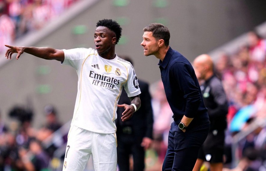 ვინისიუს ჟუნიორი, ჩაბი ალონსო