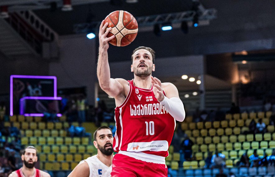 დუდა სანაძე