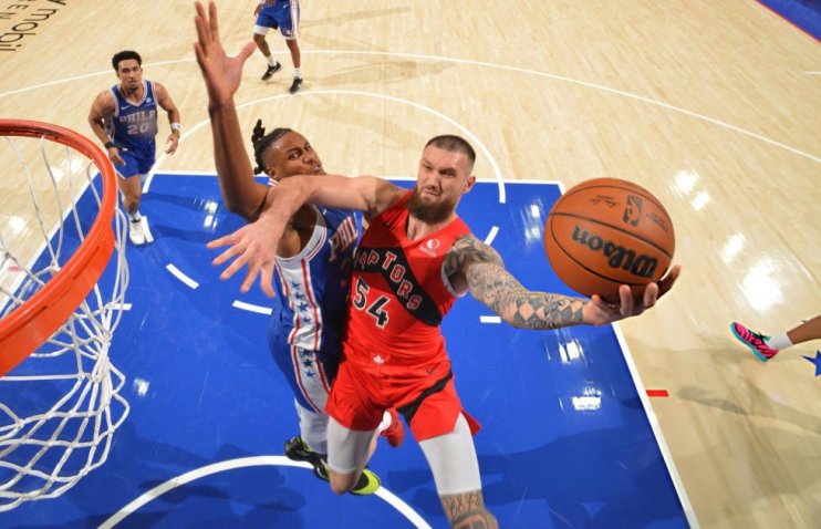 მამუკელაშვილის 7 ქულა - ტორონტომ ზედიზედ მეხუთედ მოიგო