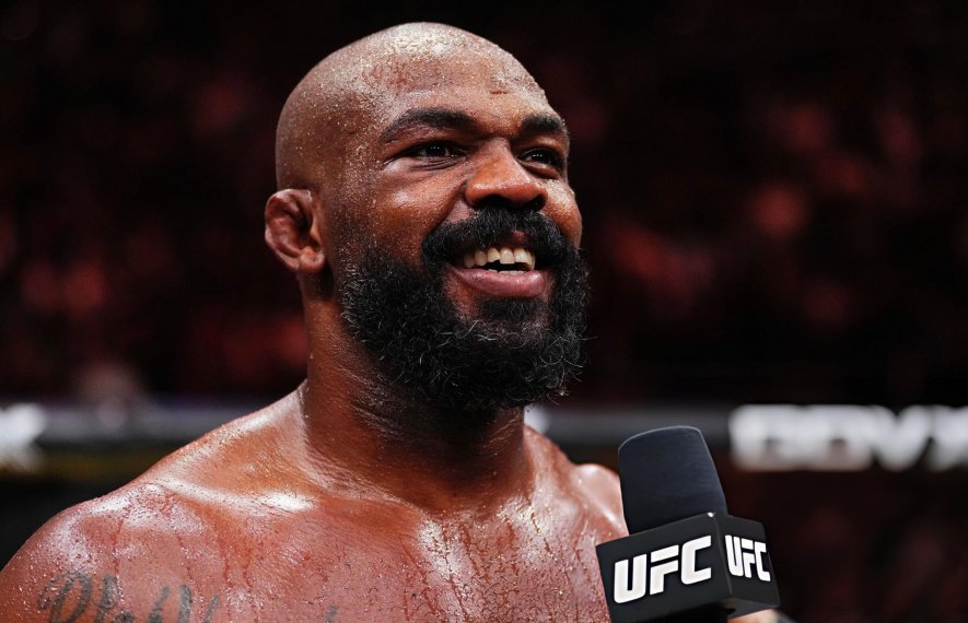 ალექს პერეირა, ჯონ ჯონსი, ტომ ასპინალი