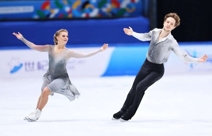 ბრინჯაო ბოსფორის თასზე - კაზაკოვა-კასინსკის წყვილის წარმატება