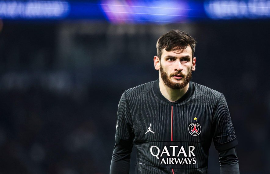 პსჟ, ხვიჩა კვარაცხელია