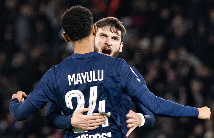 პსჟ, ხვიჩა კვარაცხელია