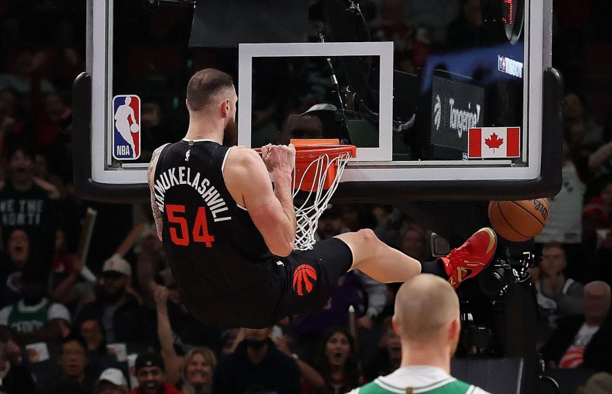 სანდრო მამუკელაშვილი