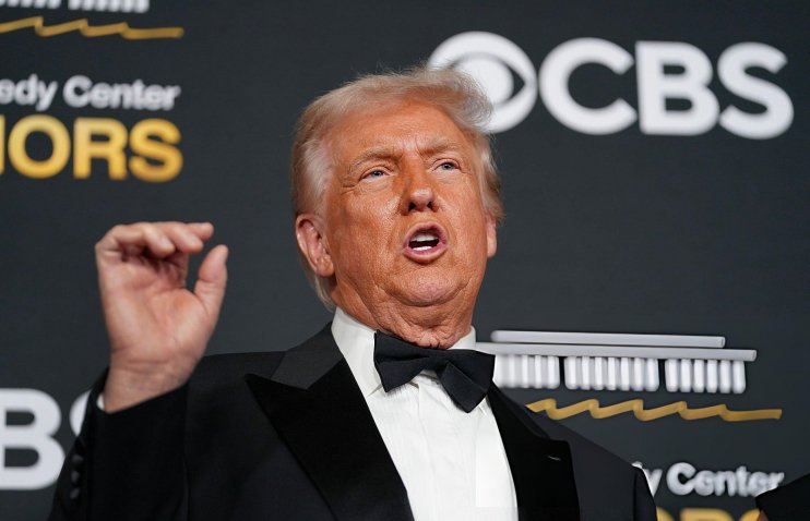 ტრამპი: თეთრ სახლში UFC-ის ტურნირზე 8-9 სატიტულო ბრძოლა გაიმართება