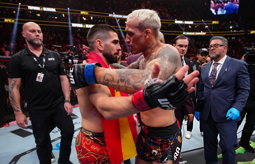 ილია თოფურია, ჩარლზ ოლივეირა