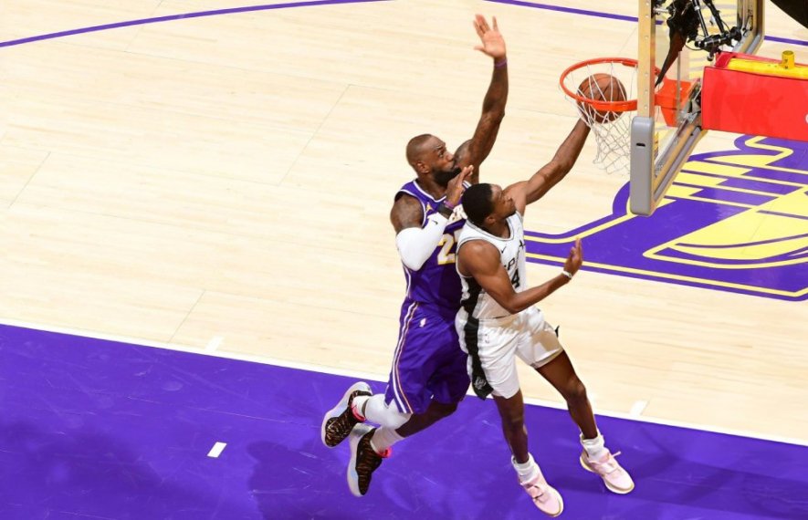 ლუკა დონჩიჩი, ლებრონ ჯეიმსი, მარკუს სმარტი, კელდონ ჯონსონი, დეაარონ ფოქსი, სან ანტონიო სპურსი, ლოს ანჯელეს ლეიკერსი