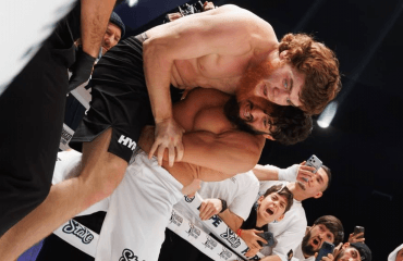 სანახაობრივი ჭიდაობა და ფრე - ერევანში ცარუკიანმა და შარა „ბულეტმა“ იჭიდავეს