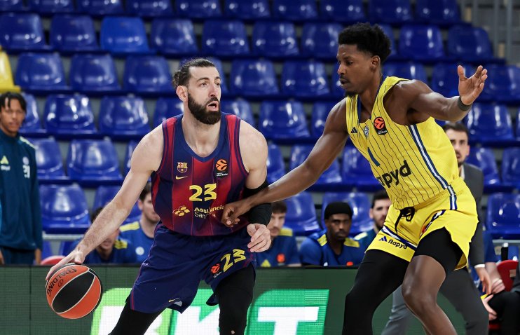 ყველაზე მეტი ქულა ჩააგდო და გამარჯვებისკენ გზა გაკვალა | შენგელიას ბრწყინვალე თამაში