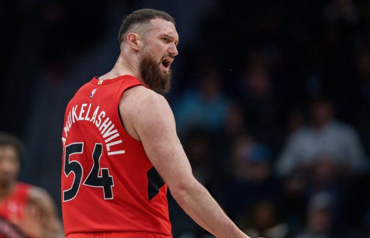 ბოლო წამებზე მამუკელაშვილის ასისტით - ტორონტომ შარლოტს მოუგო