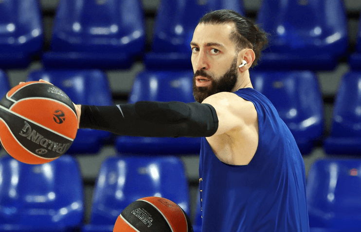 „თავს უკეთ ვგრძნობ, მაგრამ 100%-ით მზად არ ვარ“ - შენგელია ფიზიკურ ფორმასა და პარტიზანთან მატჩზე