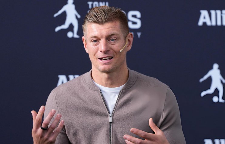 „ევროასპარეზზე ისევ ვერაფერს მოიგებენ“ - კროოსის პასუხი ბარსას გულშემატკივრებს