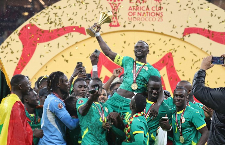 ბრძოლა პირსახოცისთვის, კომენტარები და შეტაკებები | აფრიკის თასის ფინალი