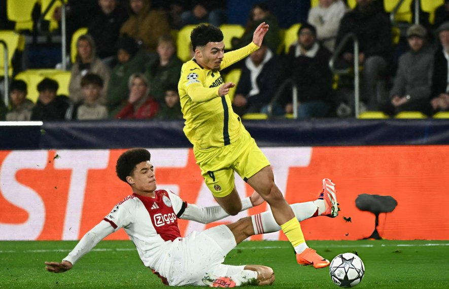 ვილიარეალი, გიორგი მიქაუტაძე, აიაქსი