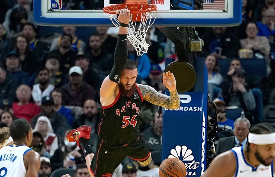 სტეფ კარი, სანდრო მამუკელაშვილი