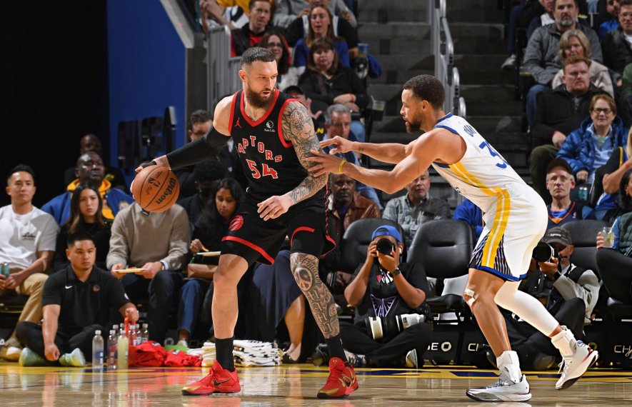 სანდრო მამუკელაშვილი