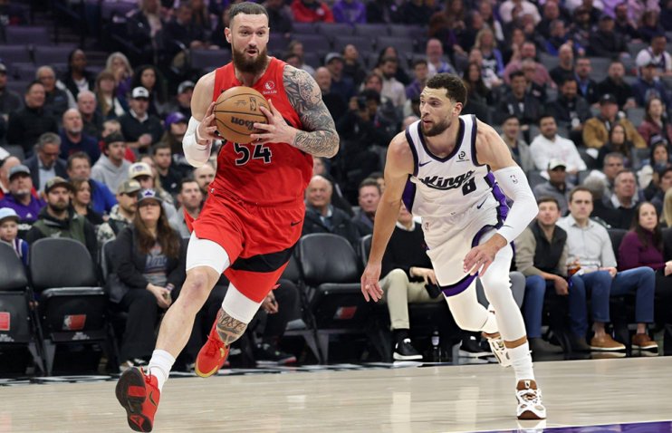 სანდროს ორმაგ დუბლამდე ერთი მოხსნა დააკლდა - ტორონტომ კინგსი დაამარცხა