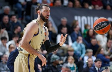 „შენგელიას რთული პერიოდი აქვს, უნდა დავეხმაროთ“ - ბარსელონას მწვრთნელი