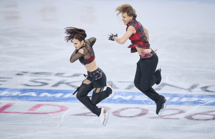 ოლიმპიადაზე, დიანა დევისისა და გლებ სმოლკინის წყვილმა რიტმულ ცეკვაში იასპარეზა