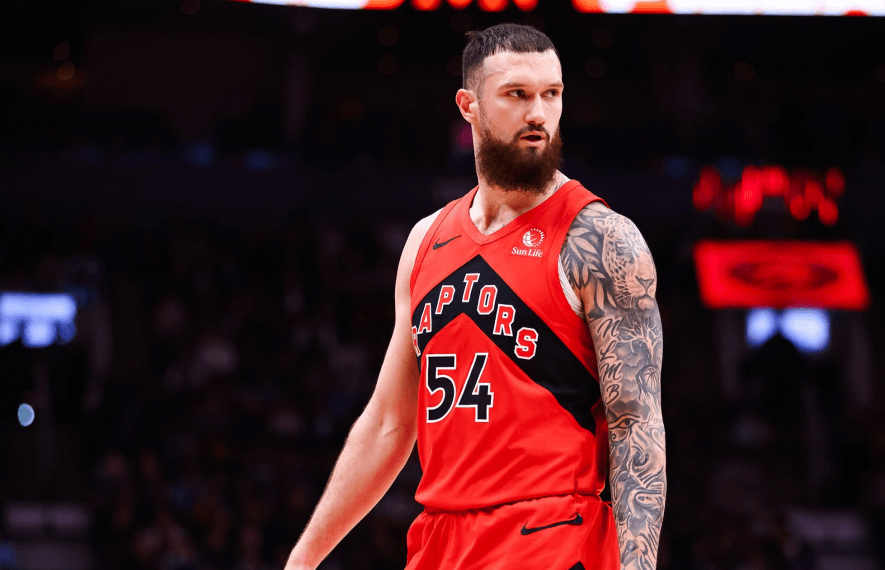 ტორონტო რეპტორსი, სანდრო მამუკელაშვილი