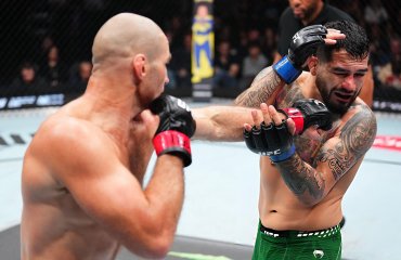 სტრიკლენდი დაბრუნდა: ფერნანდესი ტექნიკური ნოკაუტით დაამარცხა