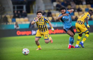 ტურის სიმბოლურ გუნდში შეიყვანეს | კაპანაძის მორიგი აღიარება სლოვაკეთში