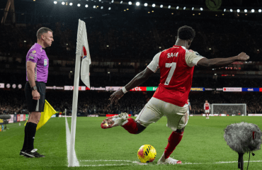 ინგლისელების უარი კუთხურის ახალ წესზე - ჩემპიონთა ლიგაზე მისი დაცვა მაინც მოუწევთ