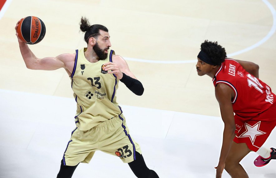 თორნიკე შენგელია