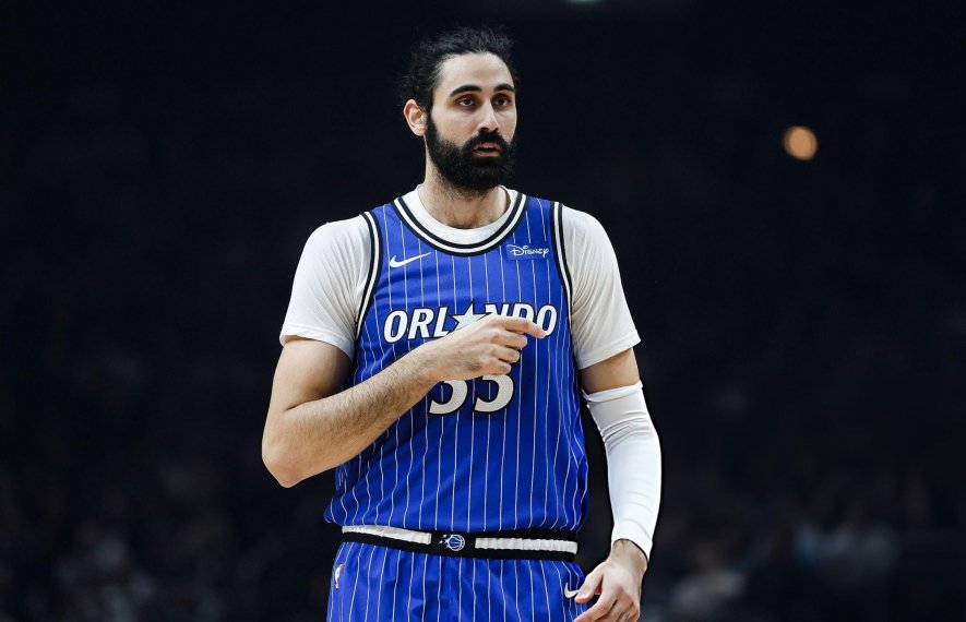 გოგა ბითაძე, ორლანდო მეჯიქი