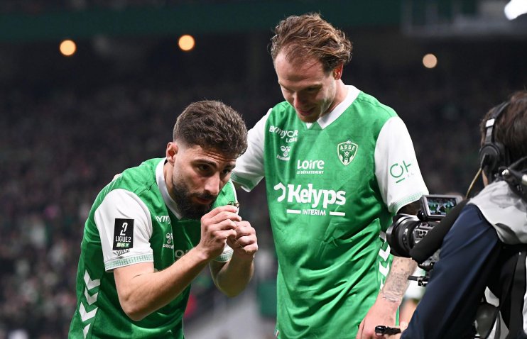 გასახდელში გააკრიტიკეს და საუკეთესო ფორმით უპასუხა | beIN Sports-ის ჟურნალისტი ზურიკოზე