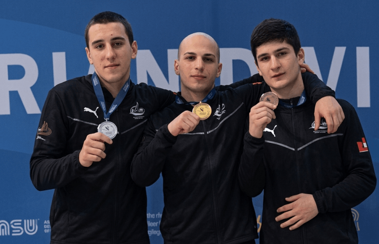 ხუთი სპორტსმენის ექვსი მედალი - წყალში მხტომელთა ტრიუმფი