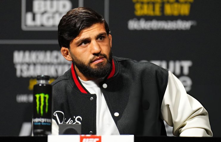 ცარუკიანი RAF-ის ტურნირზე მიფრინავდა და ბორტიდან მოხსნეს | ვიდეო რუსმა ჟურნალისტმა გაავრცელა