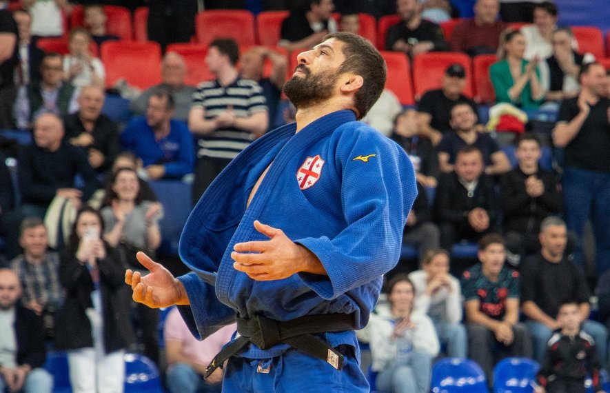 ლაშა შავდათუაშვილი