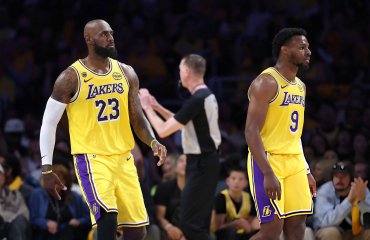 ლებრონი და ბრონი ერთად - ჯეიმსებმა ჰიუსტონთან ახალი ისტორია დაწერეს