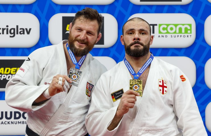 „მემუდარებოდა, რომ გამარჯვება დამეთმო“ - კრპალეკმა თუშიშვილთან ფინალზე ისაუბრა