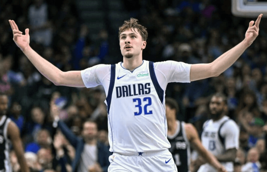 დალას მავერიქსი, კუპერ ფლეგი, კონ კნუპელი