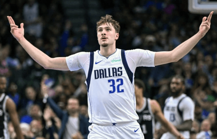 ჯორდანისა და ლებრონის გვერდით - კუპერ ფლეგი საუკეთესო ახალბედა გახდა