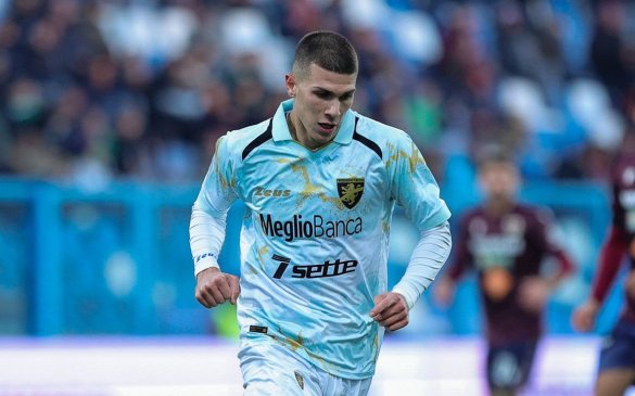 კვერნაძის საგოლე პასი - ფროზინონე მონცასთან დაწინაურდა