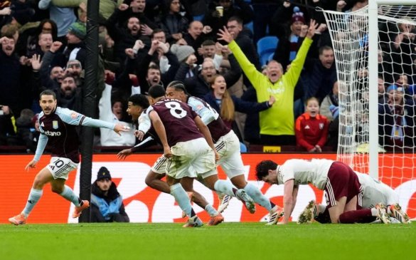 ასტონ ვილა - არსენალი 2:1