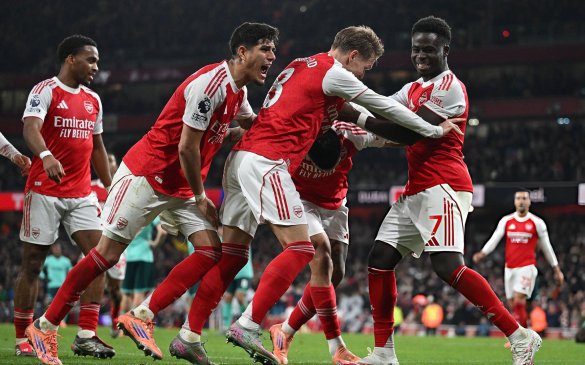 არსენალი 2:1 ვულვზი